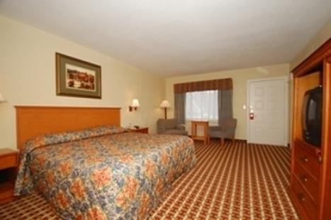 Millville Motorsports Inn And Suites الغرفة الصورة
